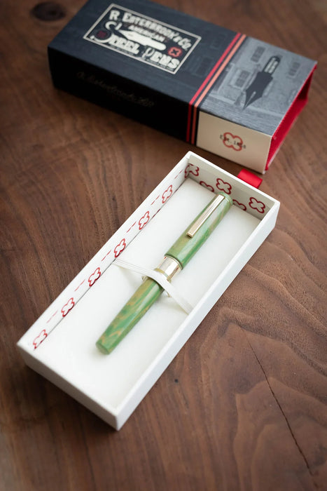 Esterbrook Model J Lotus Green Ebonite Fountain Pen - Gold Trim - Journaler Nib
