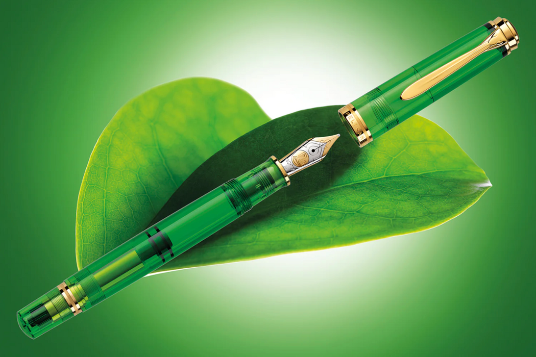Pelikan M800 Fountain Pen Green Demonstrator Special Edition - Broad