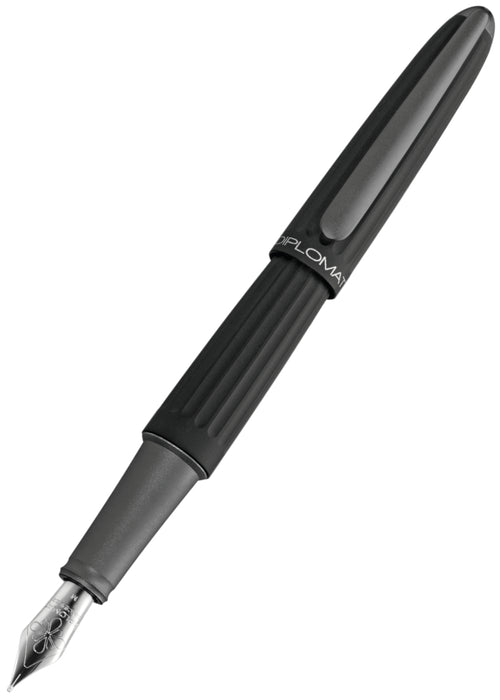 Diplomat Fountain Pen - Aero Black Extra Fine
