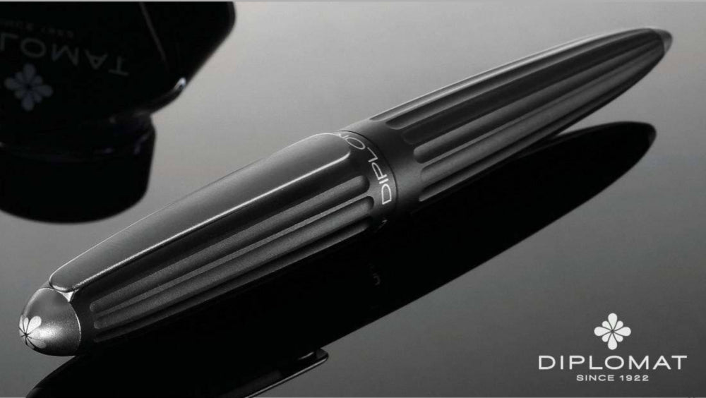Diplomat Fountain Pen - Aero Black Fine