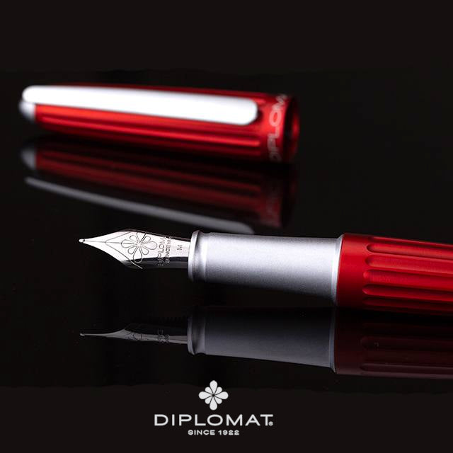 Diplomat Fountain Pen - Aero Red Broad