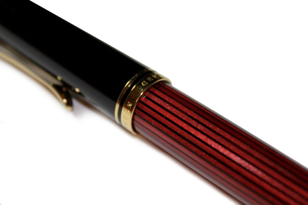 Pelikan M600 Fountain Pen - Souveran Black Red - Fine