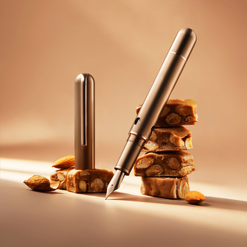 Nahvalur Nautilus Fountain Pen - Ti Toffee Medium