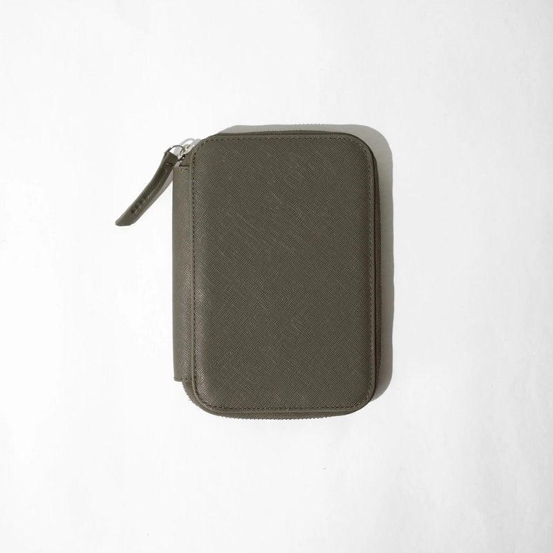 Endless Companion Leather Adjustable Pen Pouch - 5 Pens - Green (New Saffiano Leather)