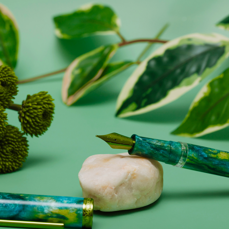 Nahvalur Voyage The Spring Fountain Pen