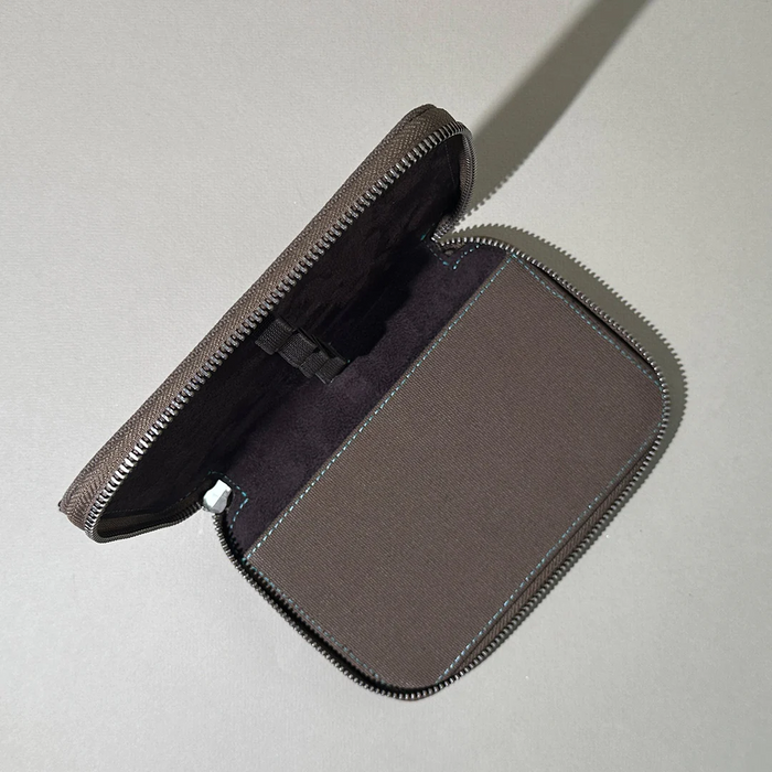 Endless LABS.11 Companion Leather Adjustable Pen Pouch - 5 Pens - Cacao Brown