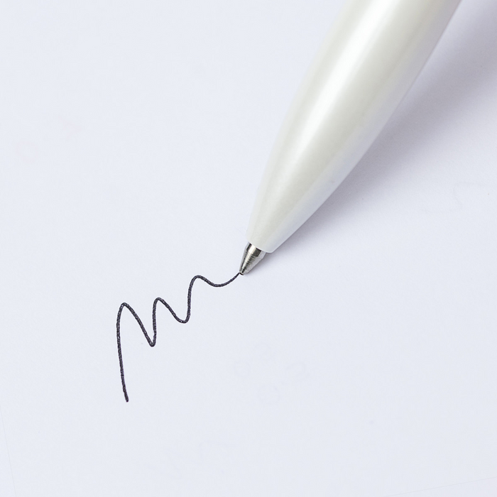 Pilot Acro Drive Hybrid Ballpoint Pen - Pearl White