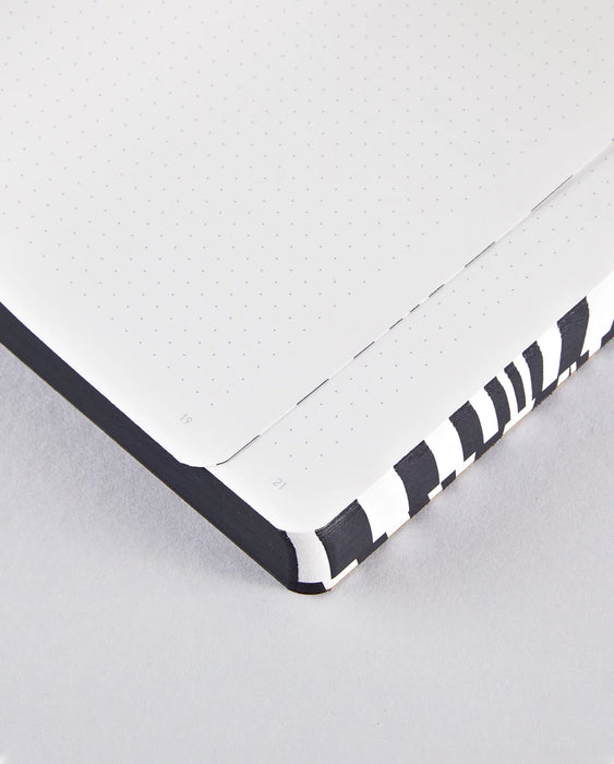 Nuuna Premium Flexcover Notebook - Bonnie - A5 - Dotted