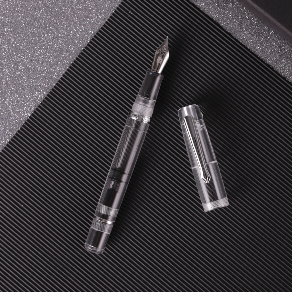 Nahvalur Original Demonstrator Fountain Pen — Pulp Addiction