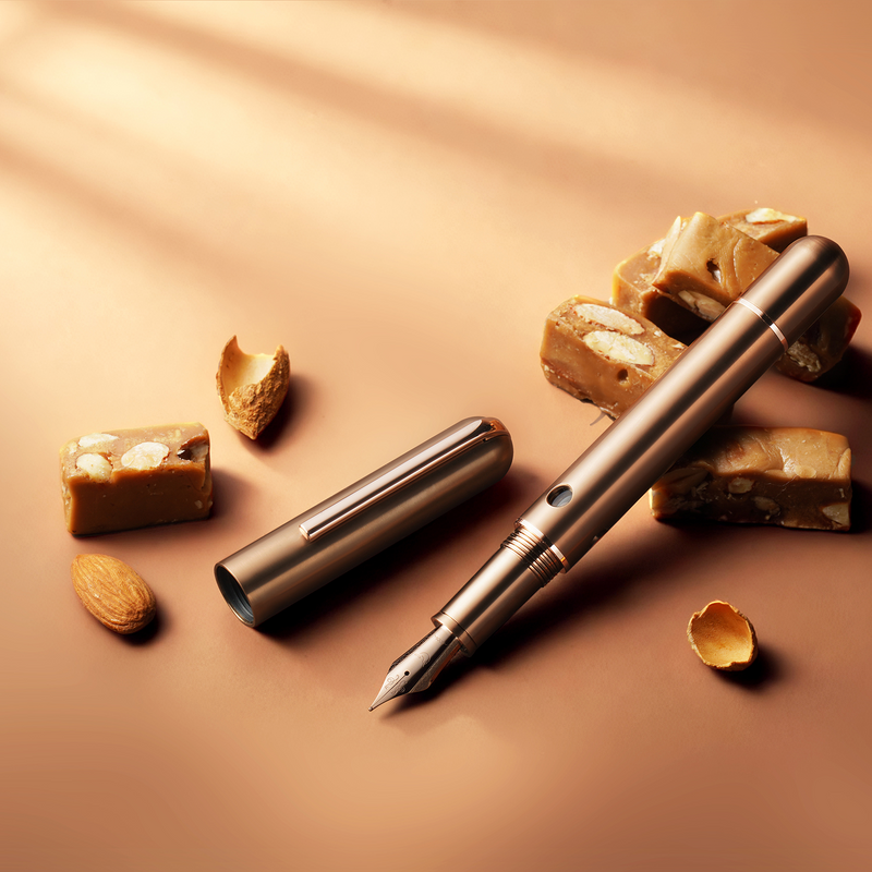 Nahvalur Nautilus Fountain Pen - Ti Toffee Medium