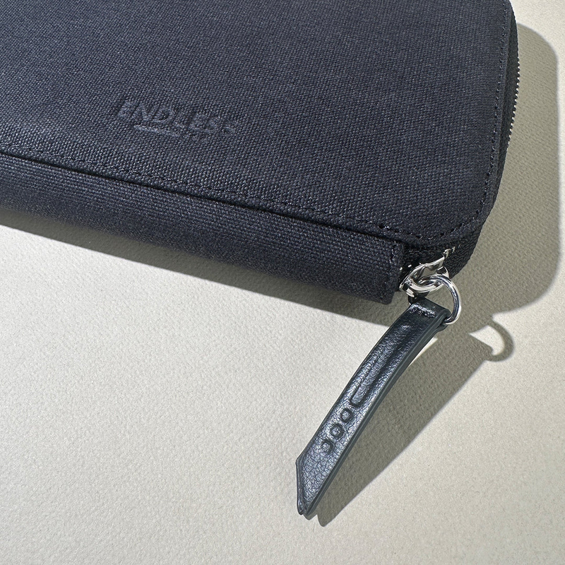 Endless LABS.09 Companion Canvas Adjustable Pen Pouch - 5 Pens - Midnight Black
