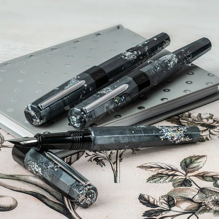 BENU Euphoria Fountain Pen - Caviar