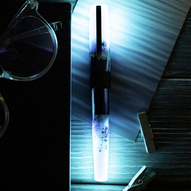BENU Euphoria Fountain Pen - Ocean Breeze (Glow-In-The-Dark)