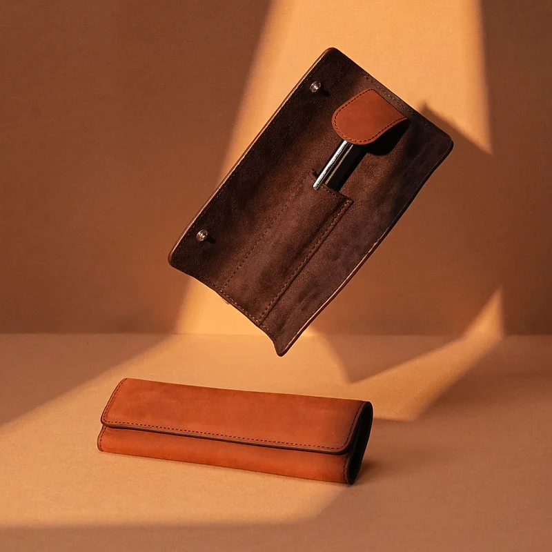 Endless Companion Pen Pouch 1 Pen Brown