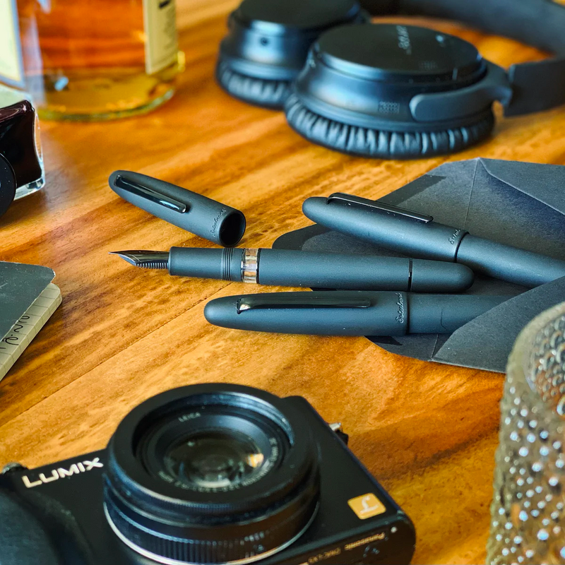 Esterbrook Estie Raven Fountain Pen - Matte Black w/ Black Trim