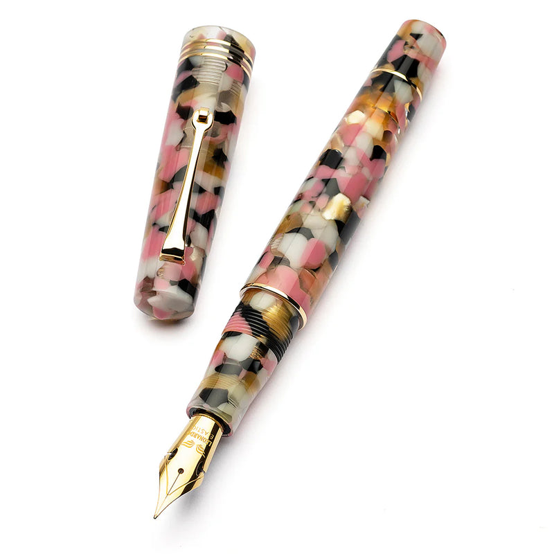 Leonardo Officina Italiana Momento Zero Fountain Pen - Corricella, Gold Trim