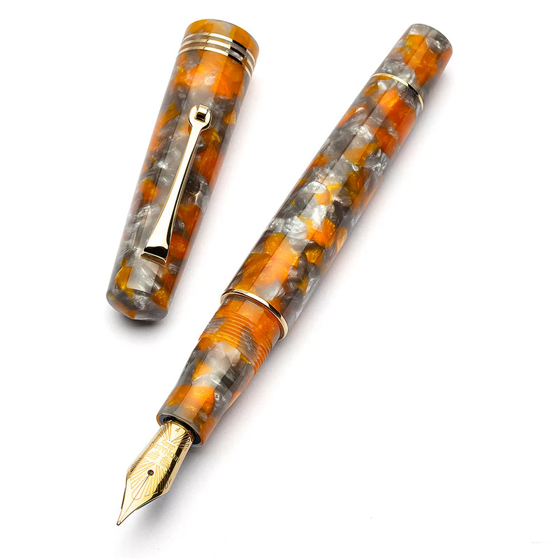 Leonardo Officina Italiana Momento Zero Fountain Pen - Lava/Cenere (Lava and Ash), Gold Trim