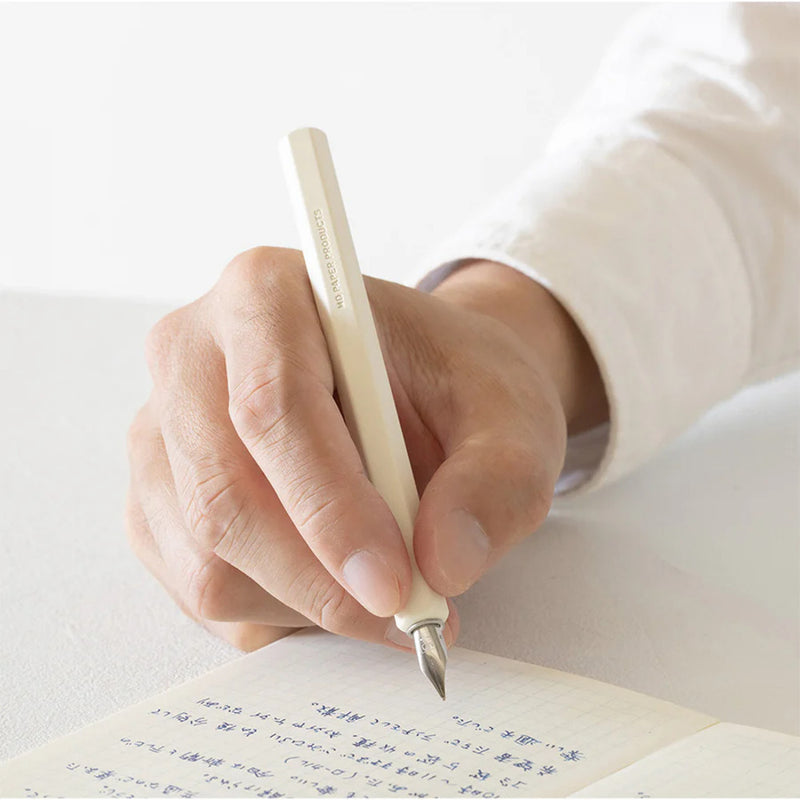 Midori MD Dip Pen - Medium