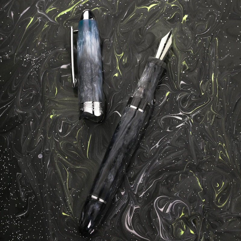 Nahvalur Horizon Aurora Fountain Pen