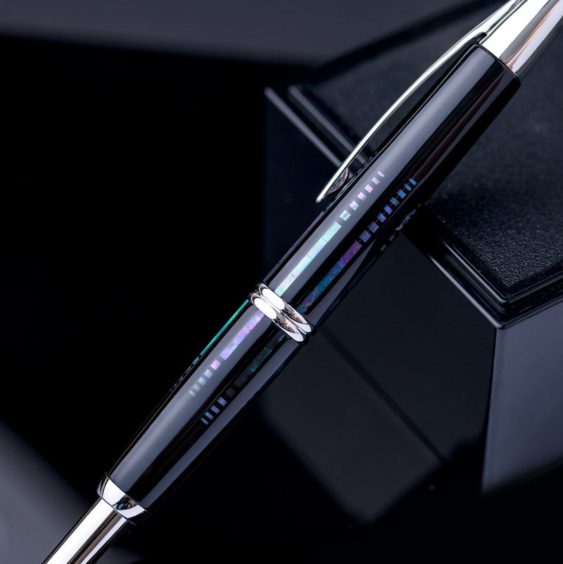 Pilot Namiki Capless (Vanishing Point) Raden Fountain Pen - Minamo - Medium