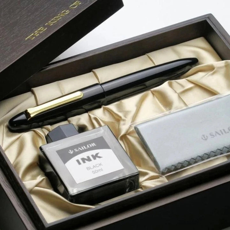 Sailor KOP Ebonite Gold Trim Fountain Pen – Black, Medium