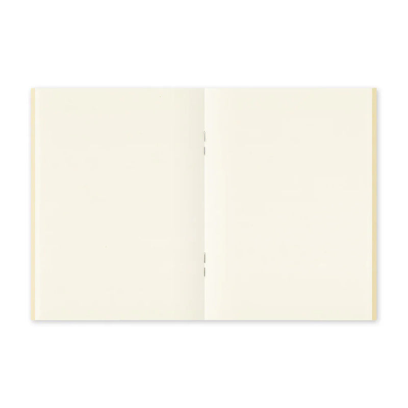 TRAVELER'S Notebook Refill - Passport Size, 013 MD Paper Cream Notebook