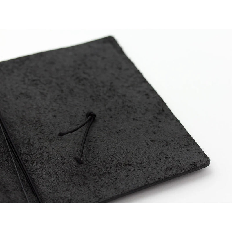 TRAVELER'S Notebook Starter Set - Passport Size, Black