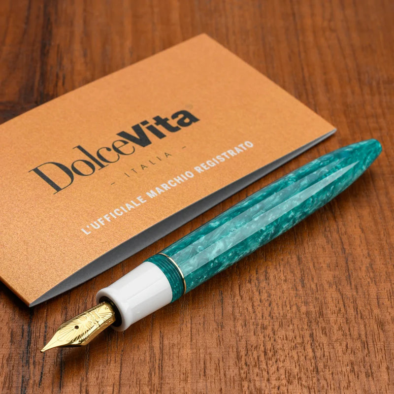 Leonardo Officina Italiana x DolceVita Furore Fountain Pen - Smeralda, Gold Trim
