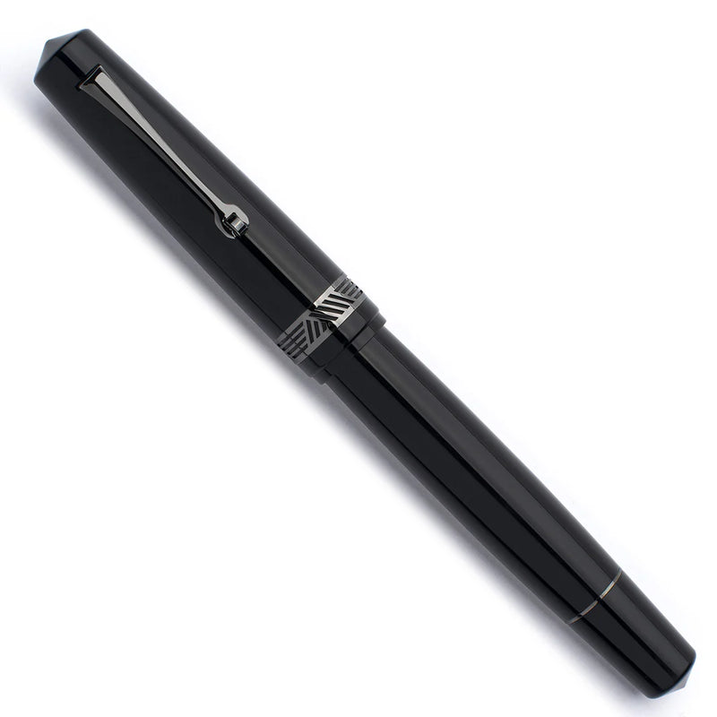 Leonardo Officina Italiana Momento Magico Fountain Pen - Glossy Black, Ruthenium Trim