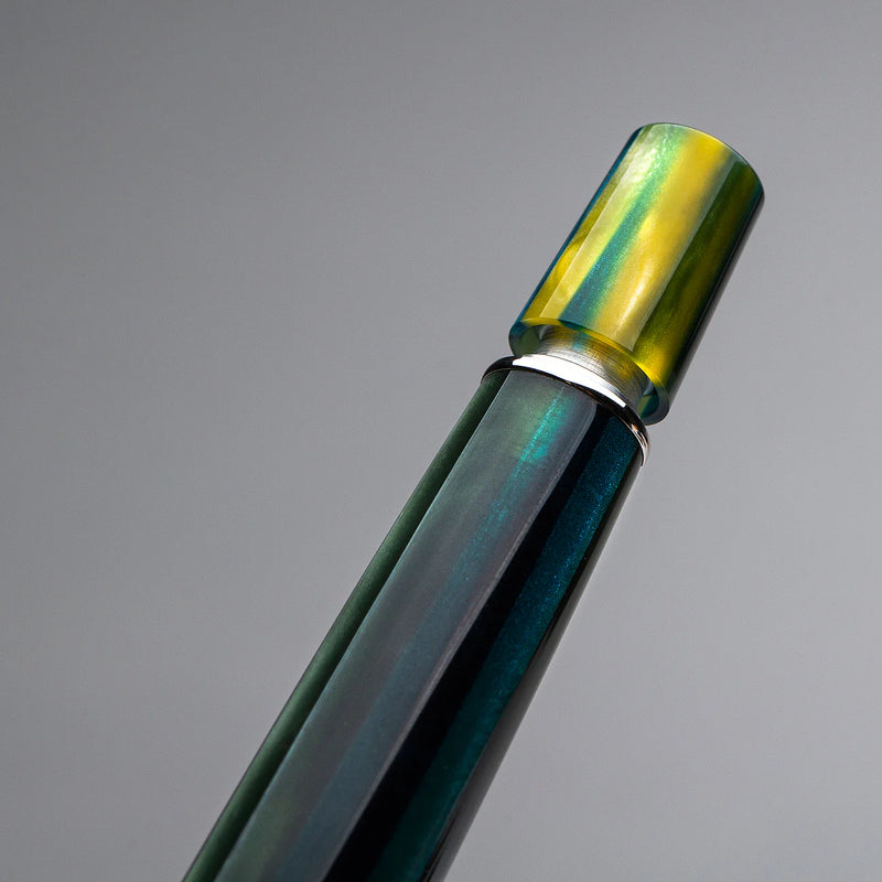 Leonardo Officina Italiana Momento Zero Grande 2.0 Fountain Pen - Baobab, Silver Trim