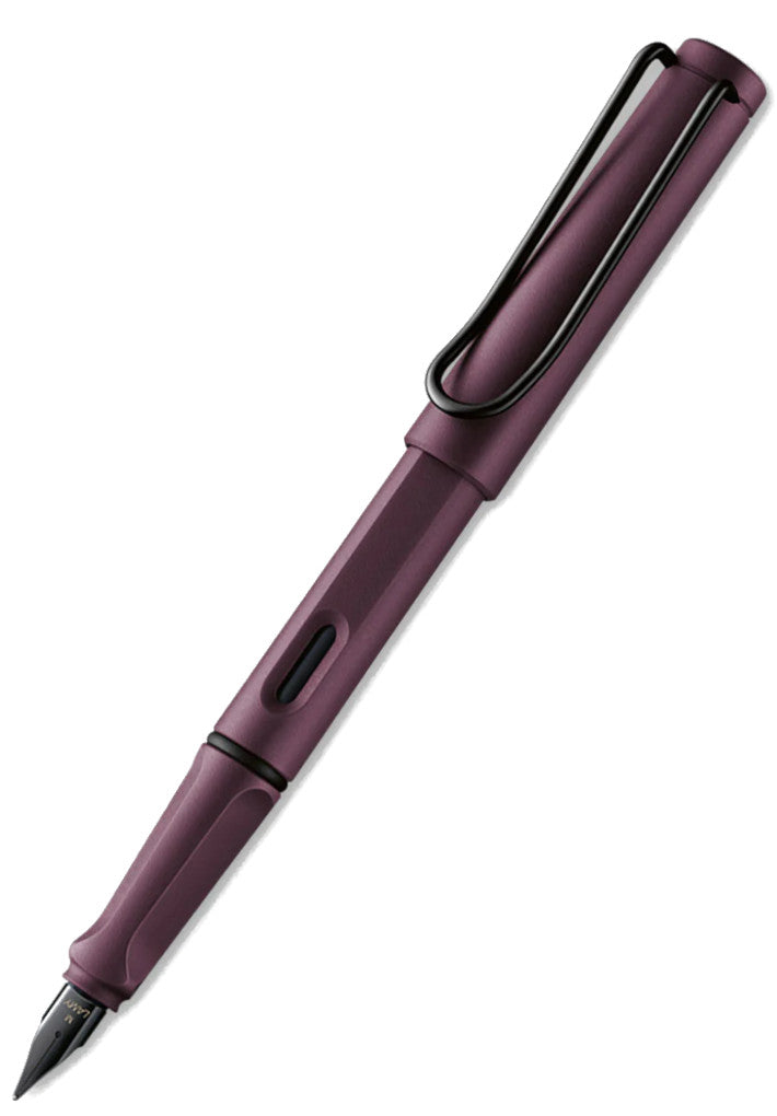 Lamy Safari Fountain Pen - Scarlet