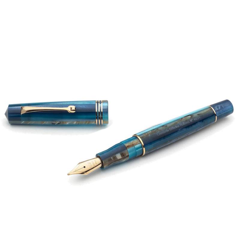 Leonardo Officina Italiana Momento Zero Fountain Pen - Blue Hawaii, Gold Trim
