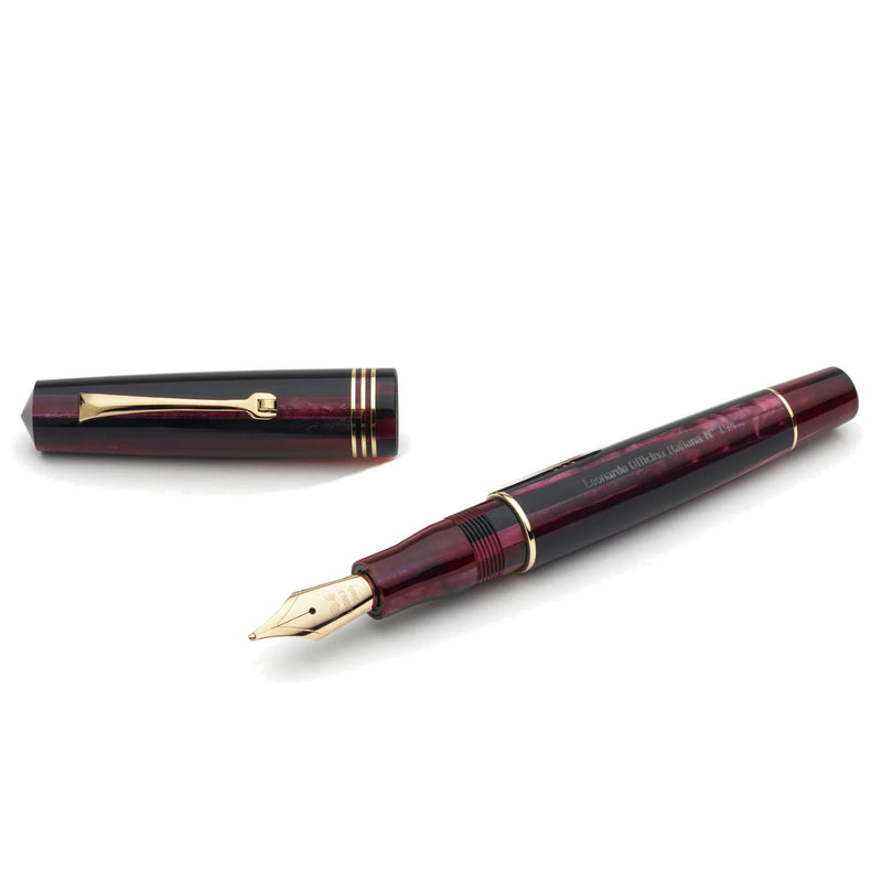 Leonardo Officina Italiana Momento Zero Fountain Pen - Prugna, Gold Trim