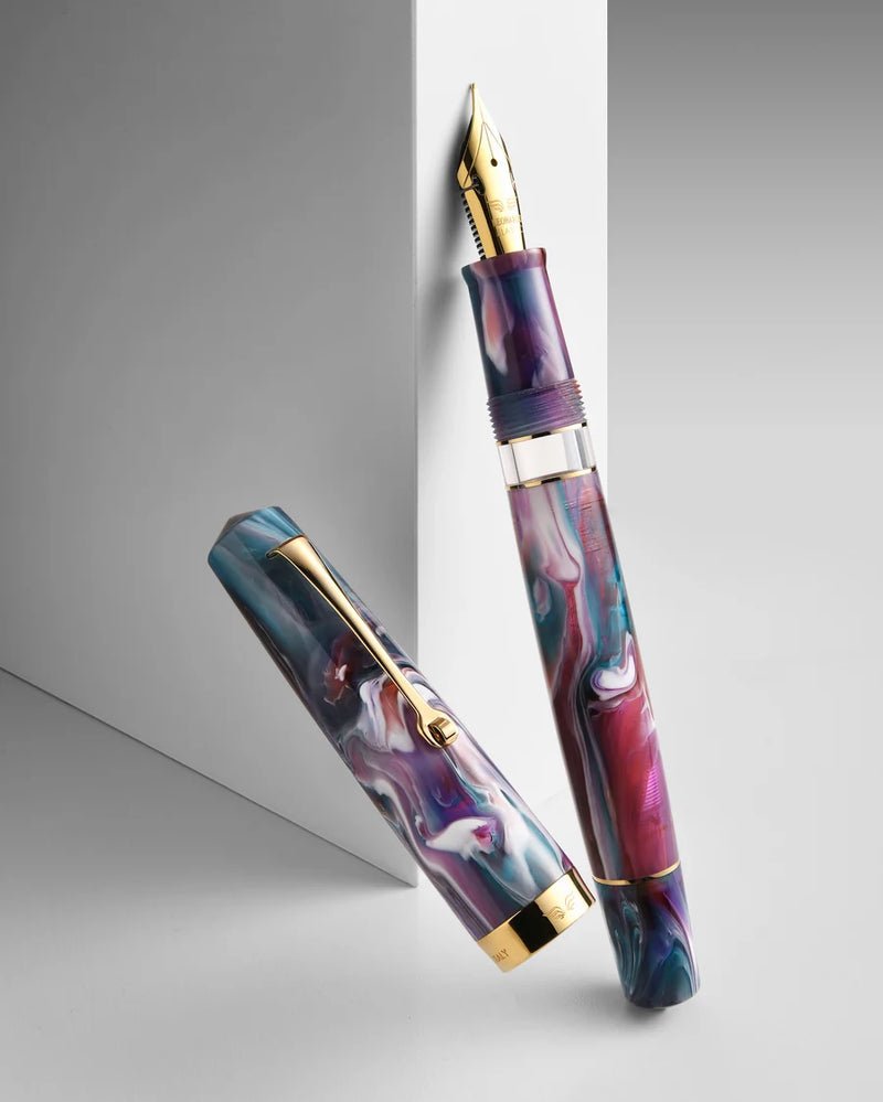 Leonardo Officina Italiana Momento Magico Fountain Pen - Primary Manipulation Lite, Gold Trim, Special Edition