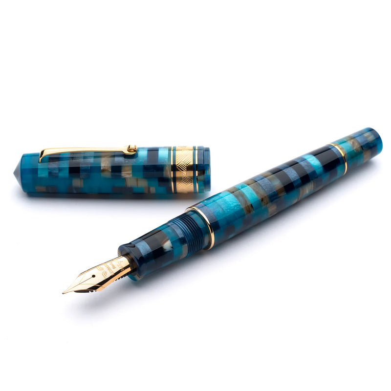 Leonardo Officina Italiana Momento Zero Grande Mosaico Fountain Pen and Ink Gift Set - Hawaii, Gold Trim