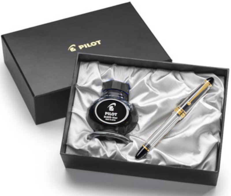 Pilot Custom 823 Fountain Pen and Ink Gift Set - Clear Demonstrator Signature