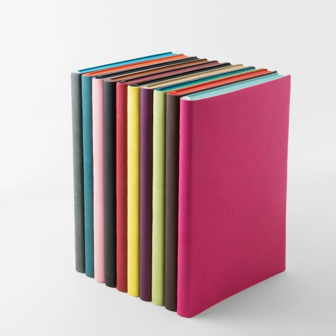 *Clearance* Daycraft Signature Notebook (A5, Plain, Grey)