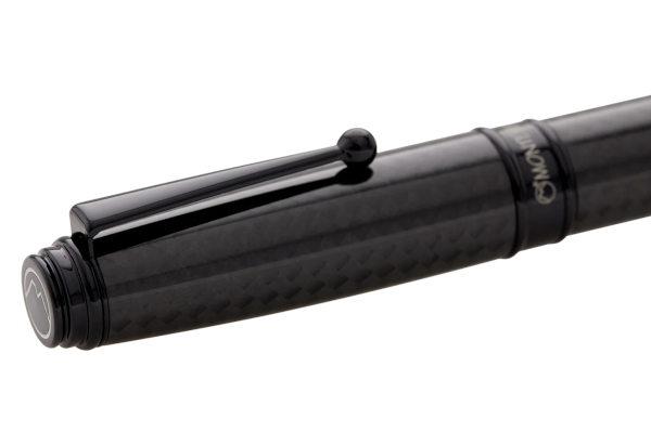 Monteverde Invincia Deluxe Fountain Pen - Black - Medium