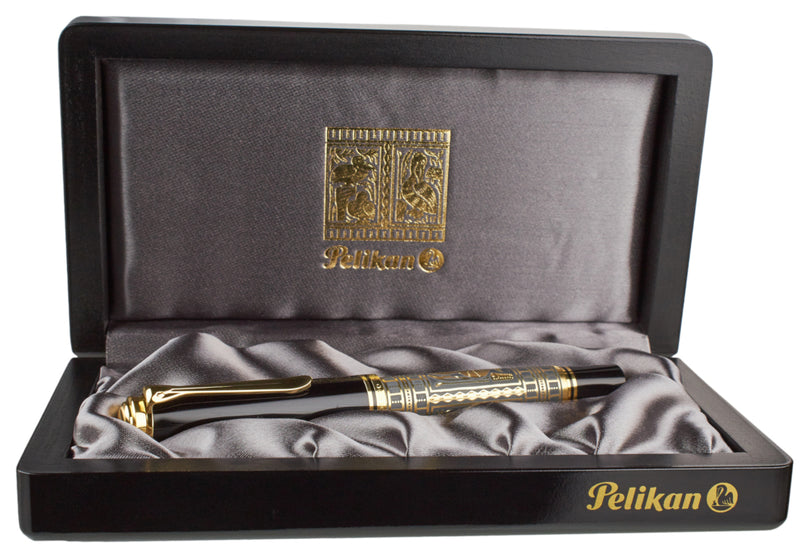 Pelikan M900 Fountain Pen - Toledo Black Fine