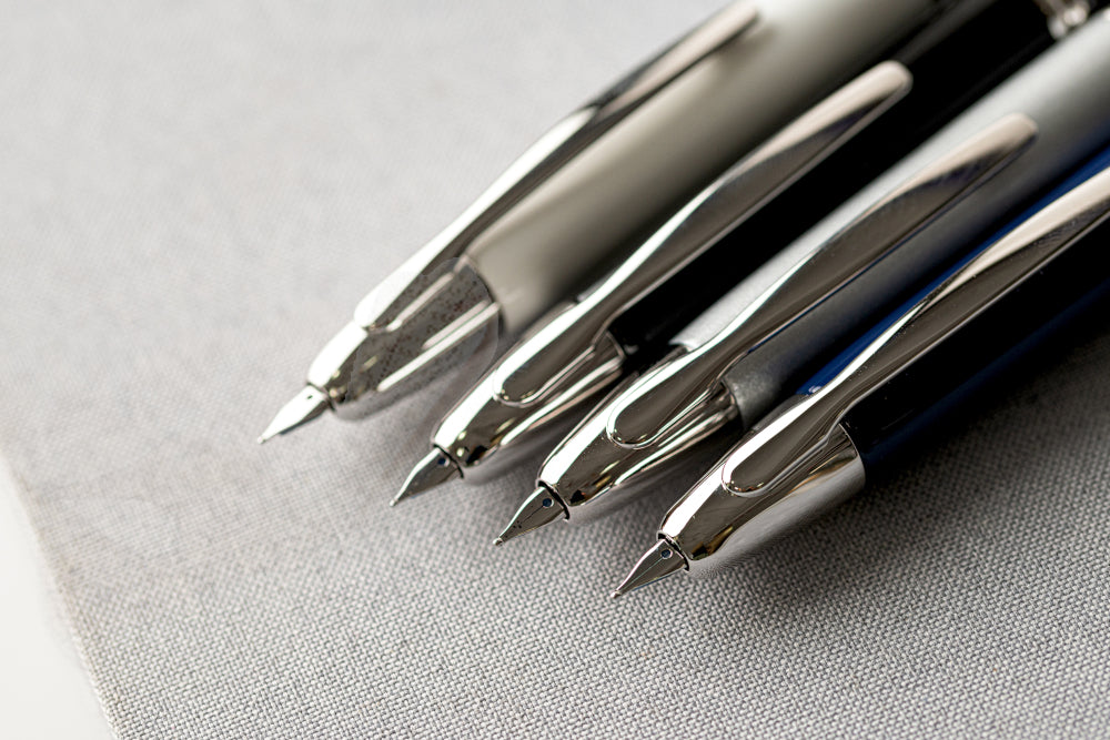 Pilot Capless (Vanishing Point) Silver Fountain Pen - Medium