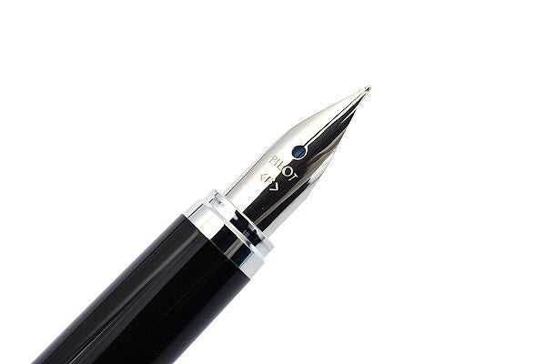 *Clearance* Pilot Cavalier Fountain Pen - Champagne Gold - M