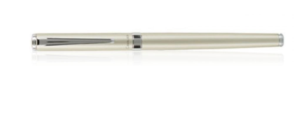 *Clearance* Pilot Cavalier Fountain Pen - Champagne Gold - F
