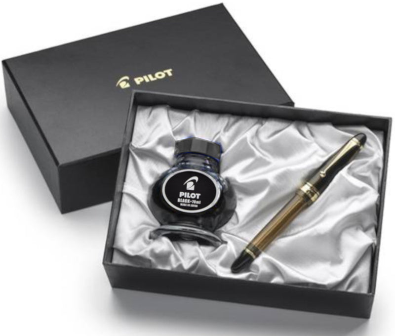 Pilot Custom 823 Fountain Pen and Ink Gift Set - Amber Fine