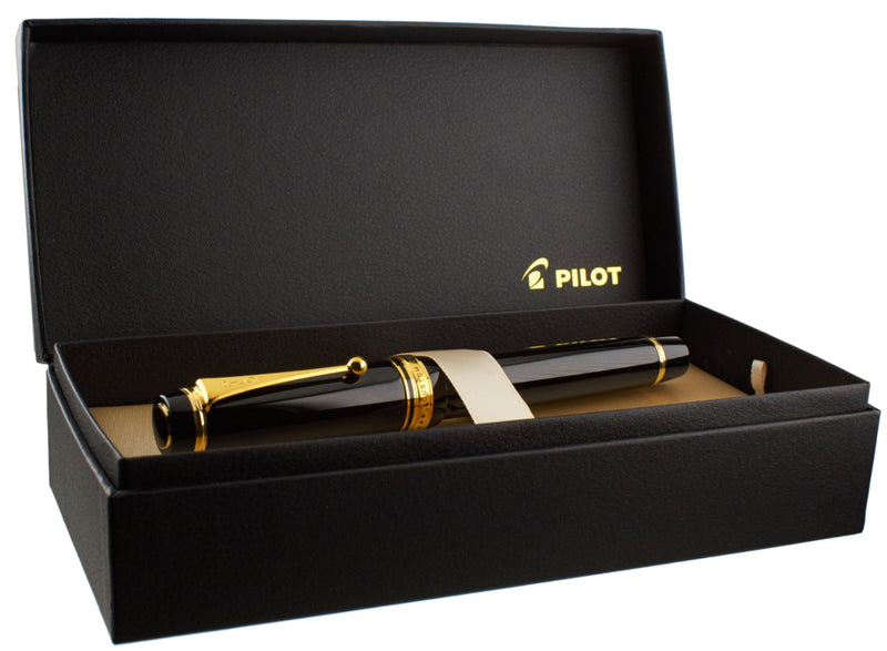 Pilot Custom Urushi Fountain Pen - Black Medium